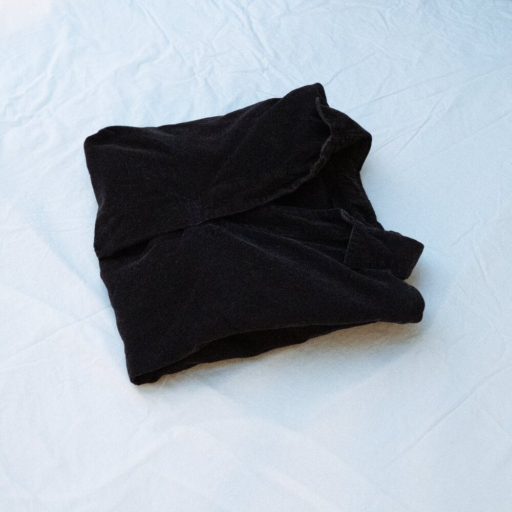 Uniqlo black, corduroy pullover